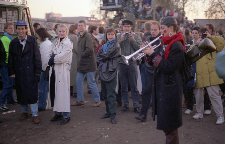 Roll2 53